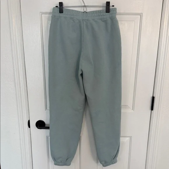 A&F Essential Sunday Sweatpants Light Blue Med - Picture 3 of 6